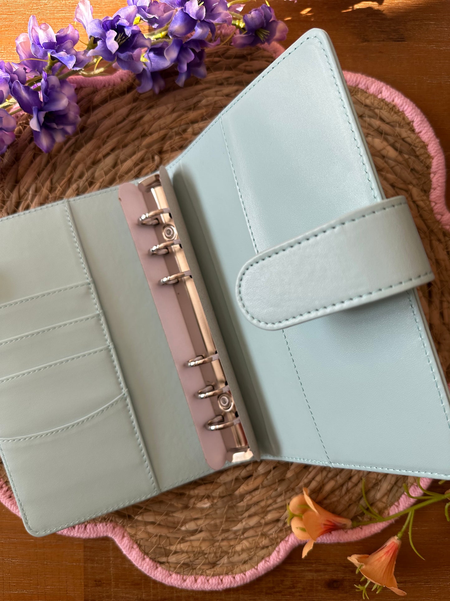 Basic binder - Baby Blauw